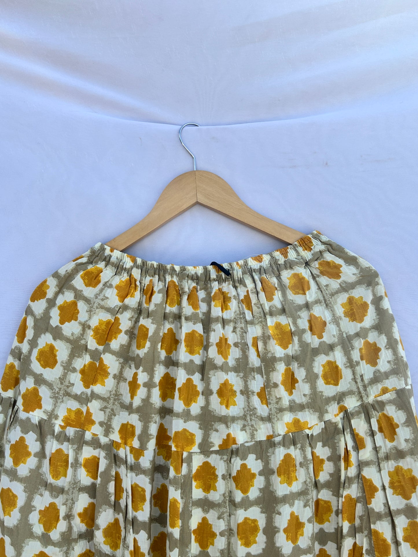 Yellow grey print skirt