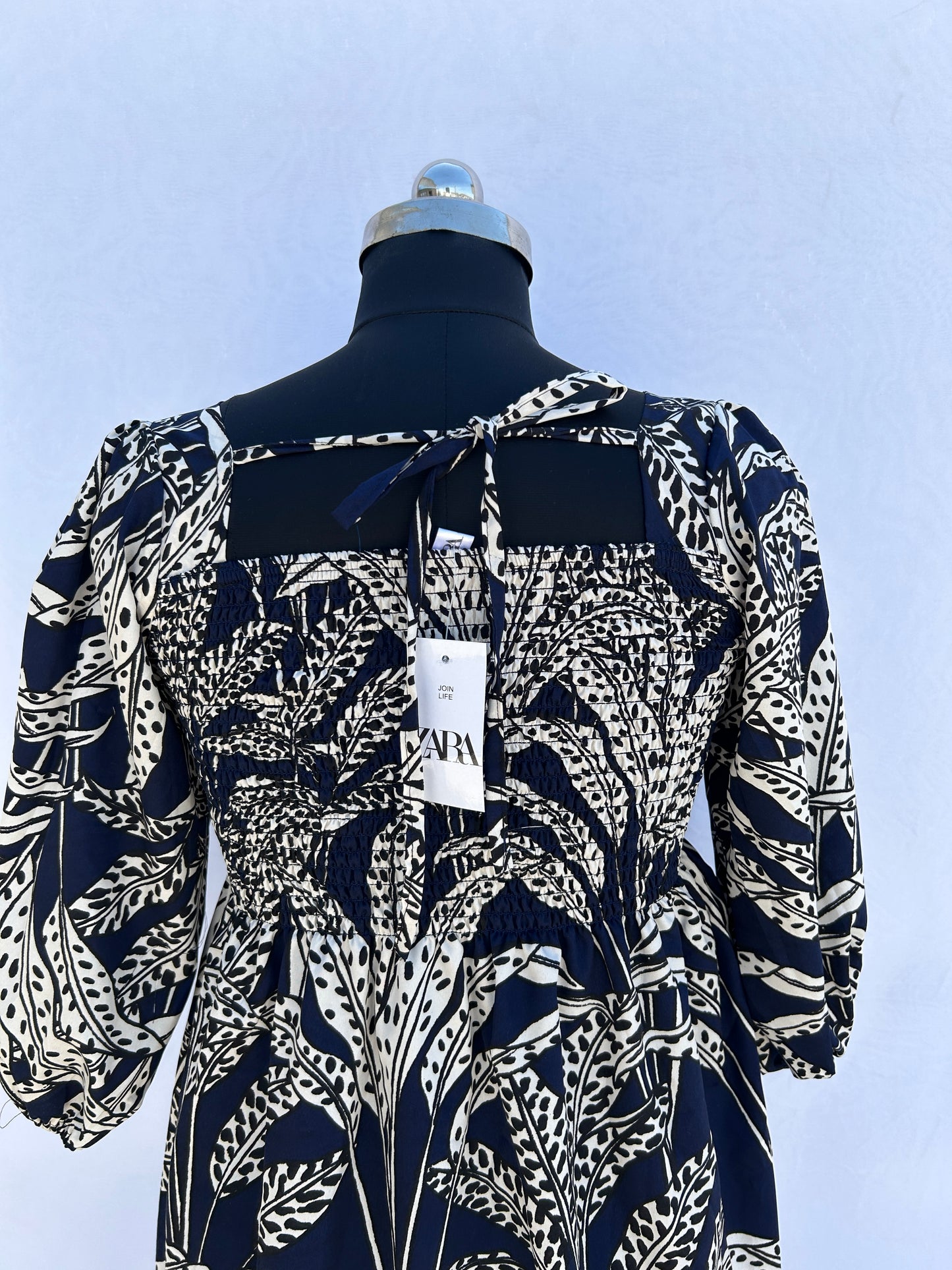 Navy blue tropical printed