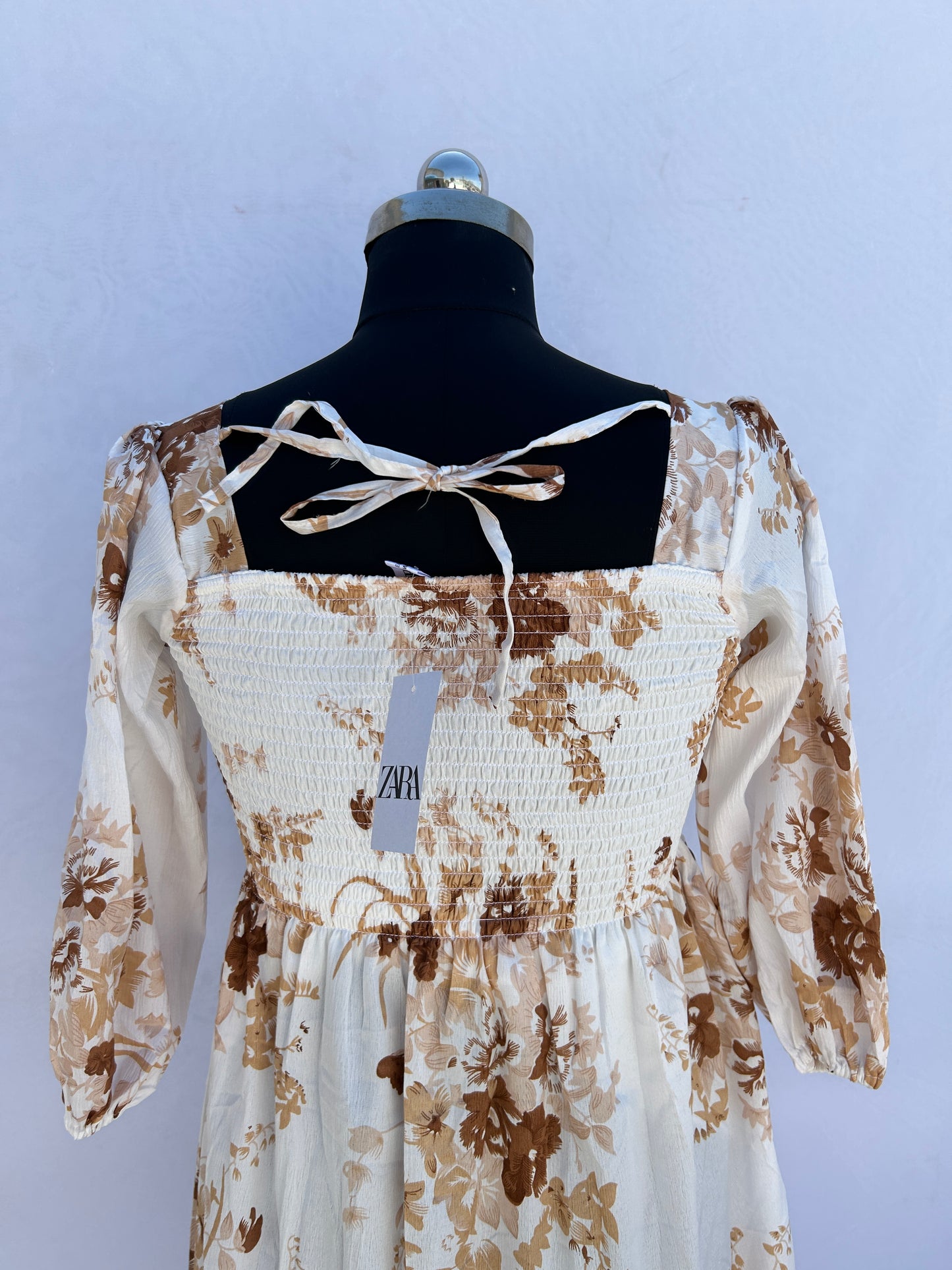 White beige floral