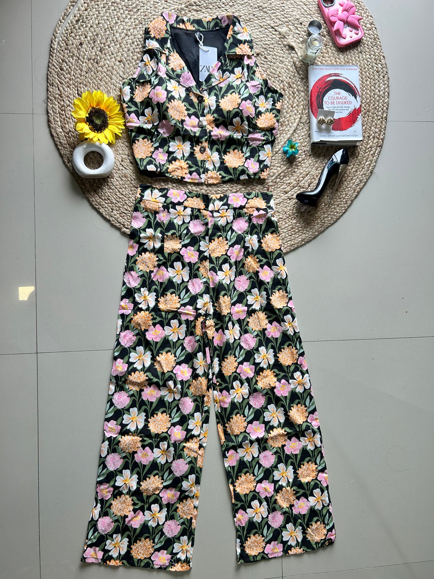 Black pretty flowers printed Co-ord set
