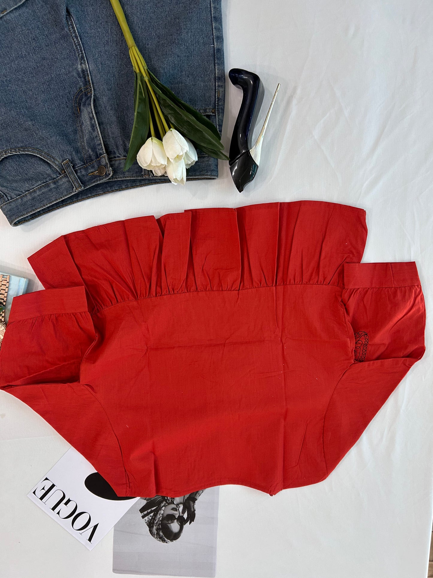 Red bow top