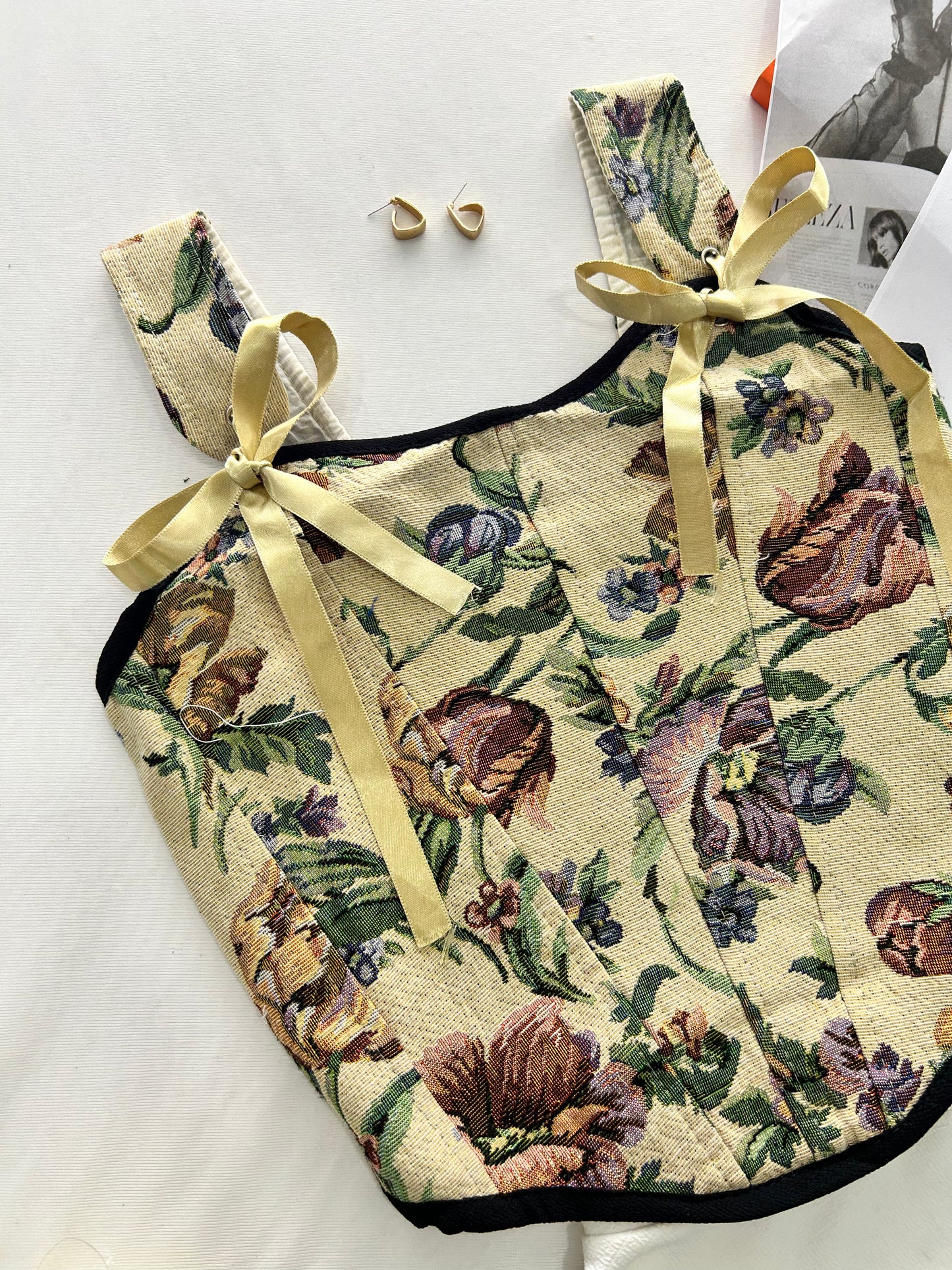 Pretty corset - floral