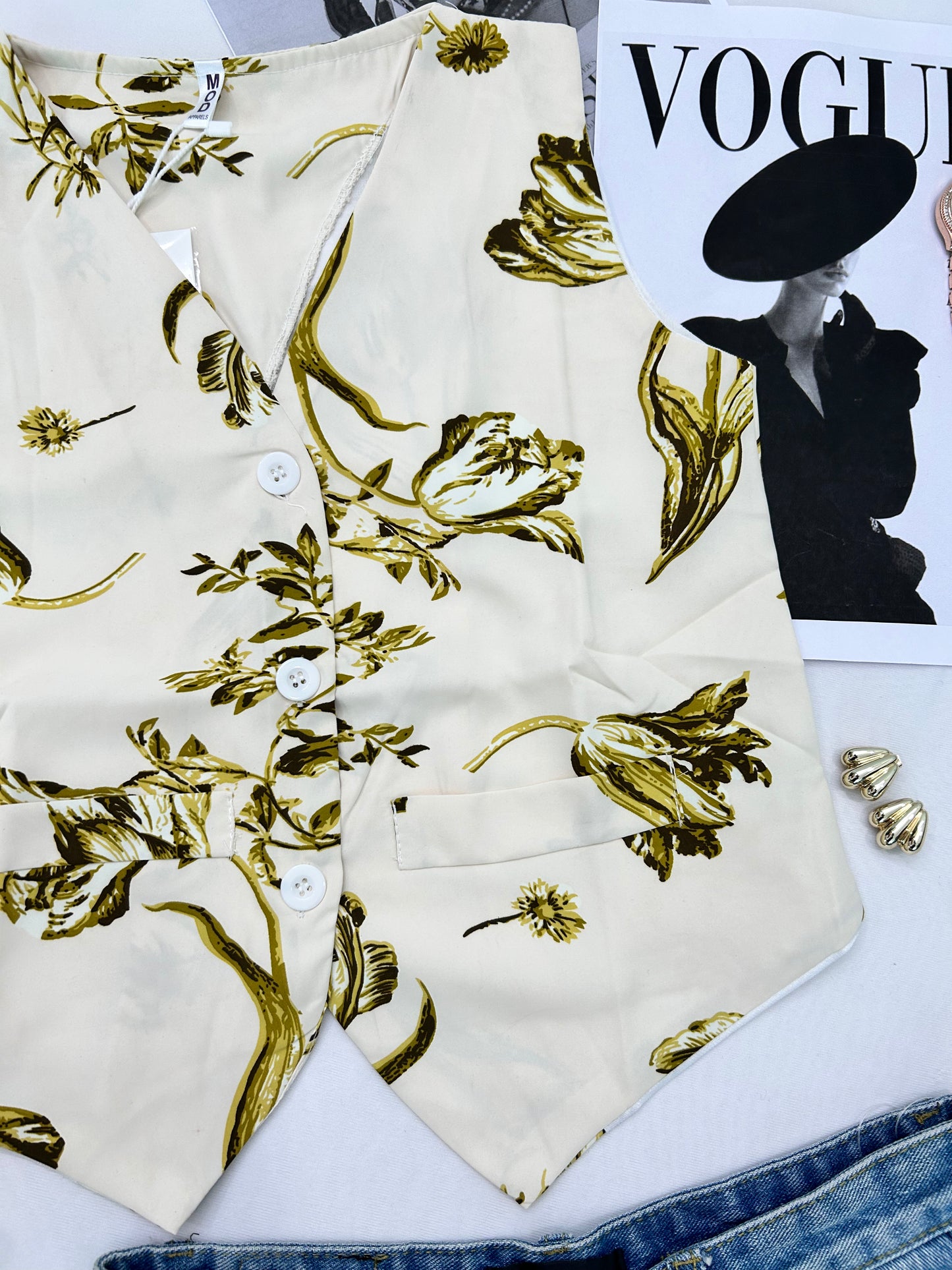 Chic vest - off -white floral