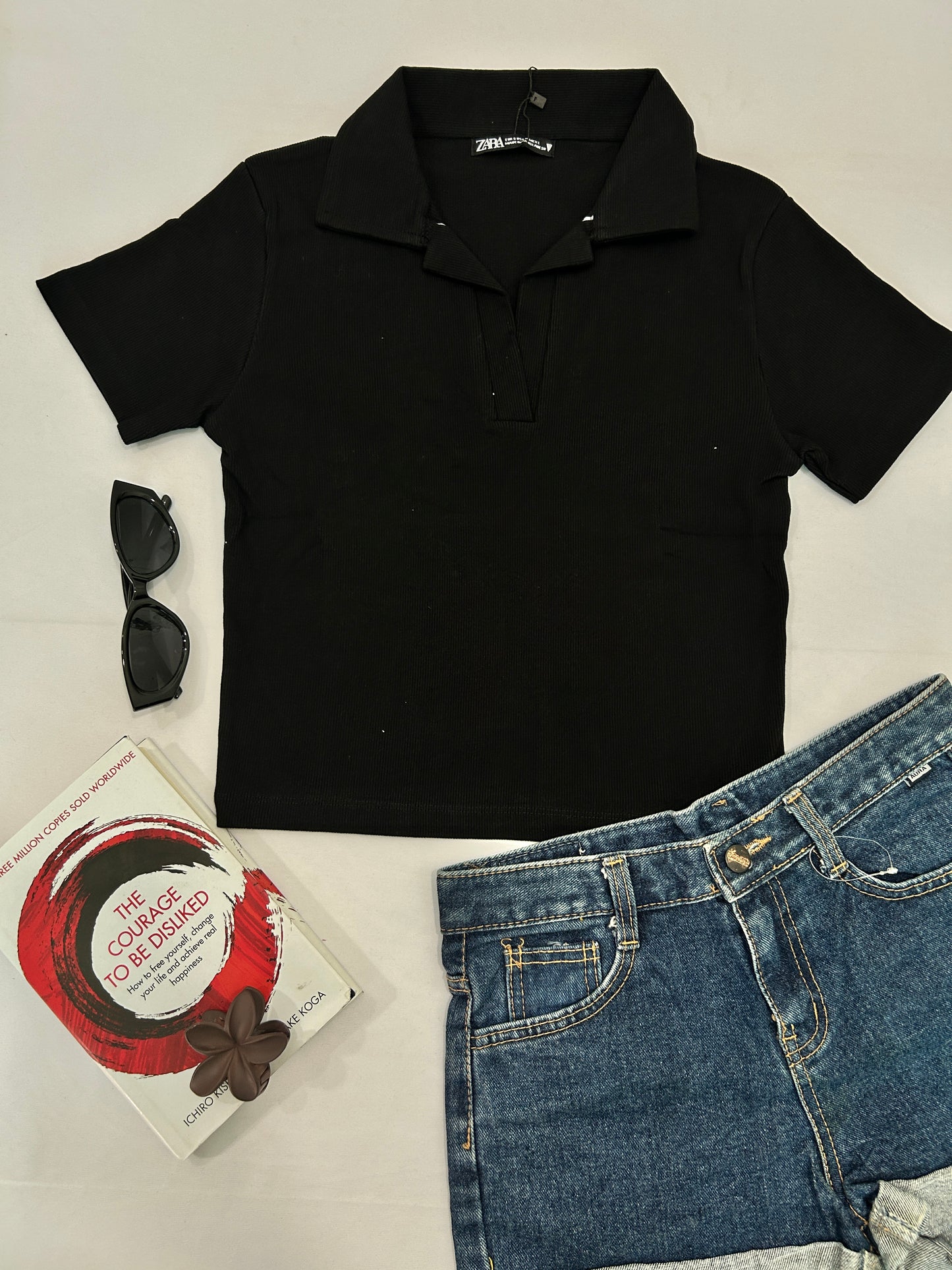 Solid collar top -BLACK