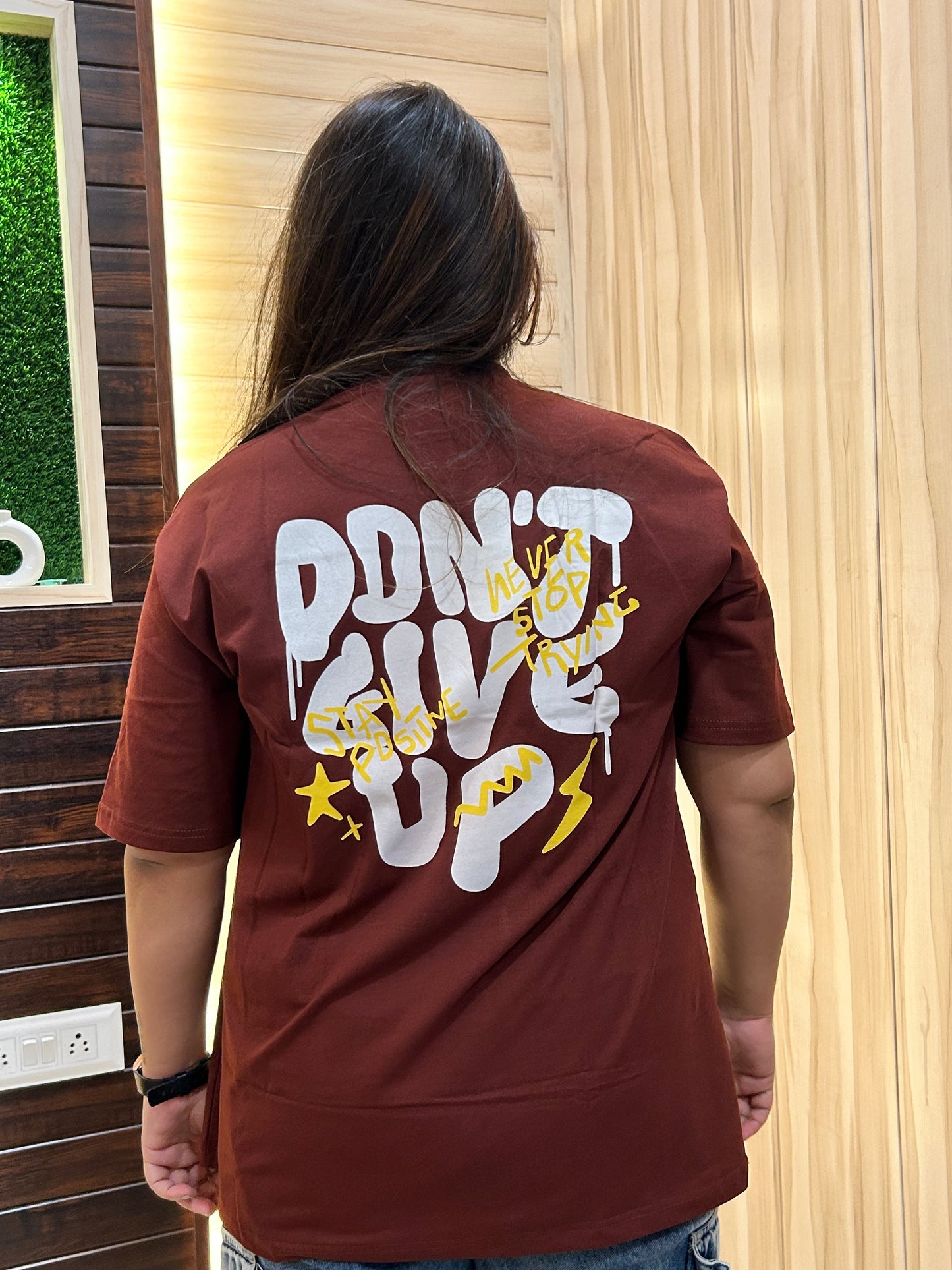 DONT GIVE UP MAROON