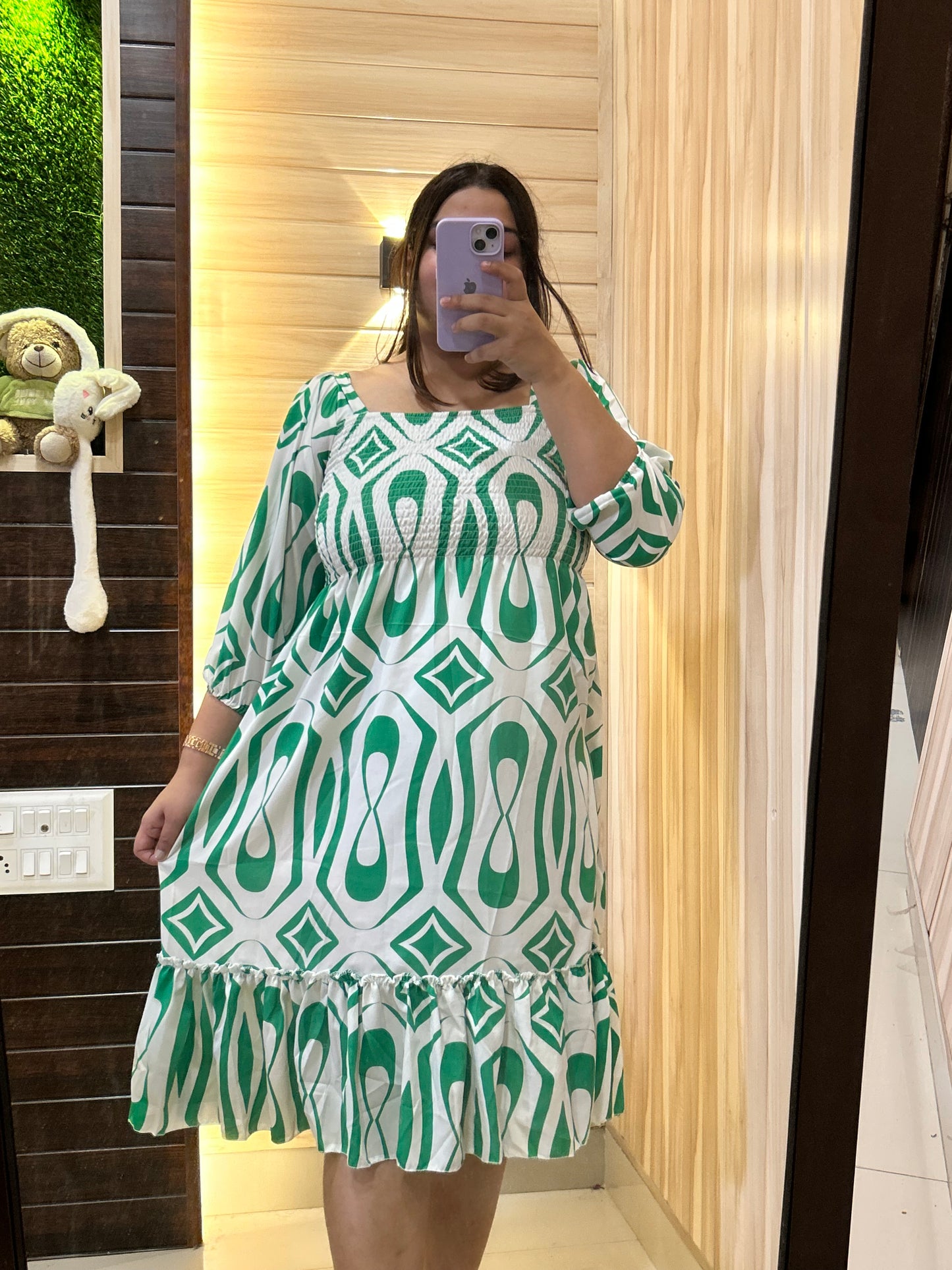 White green abstract pattern