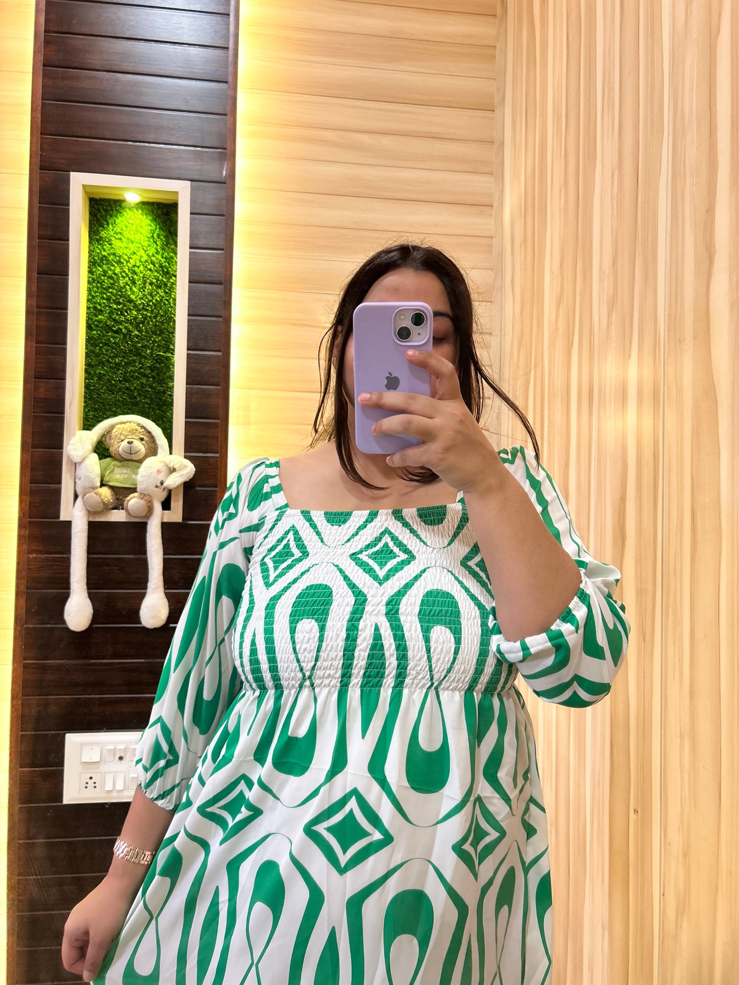 White green abstract pattern