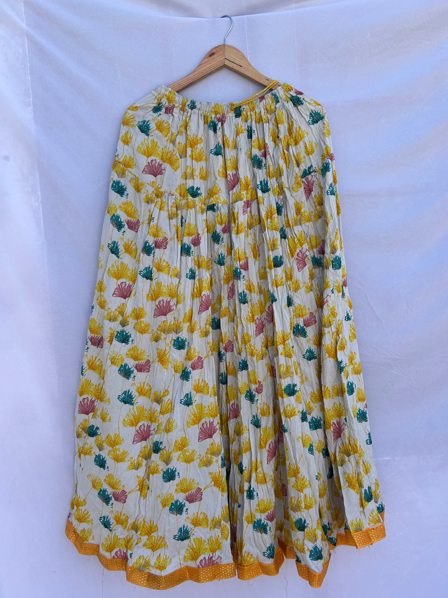 Yellow printed skirt