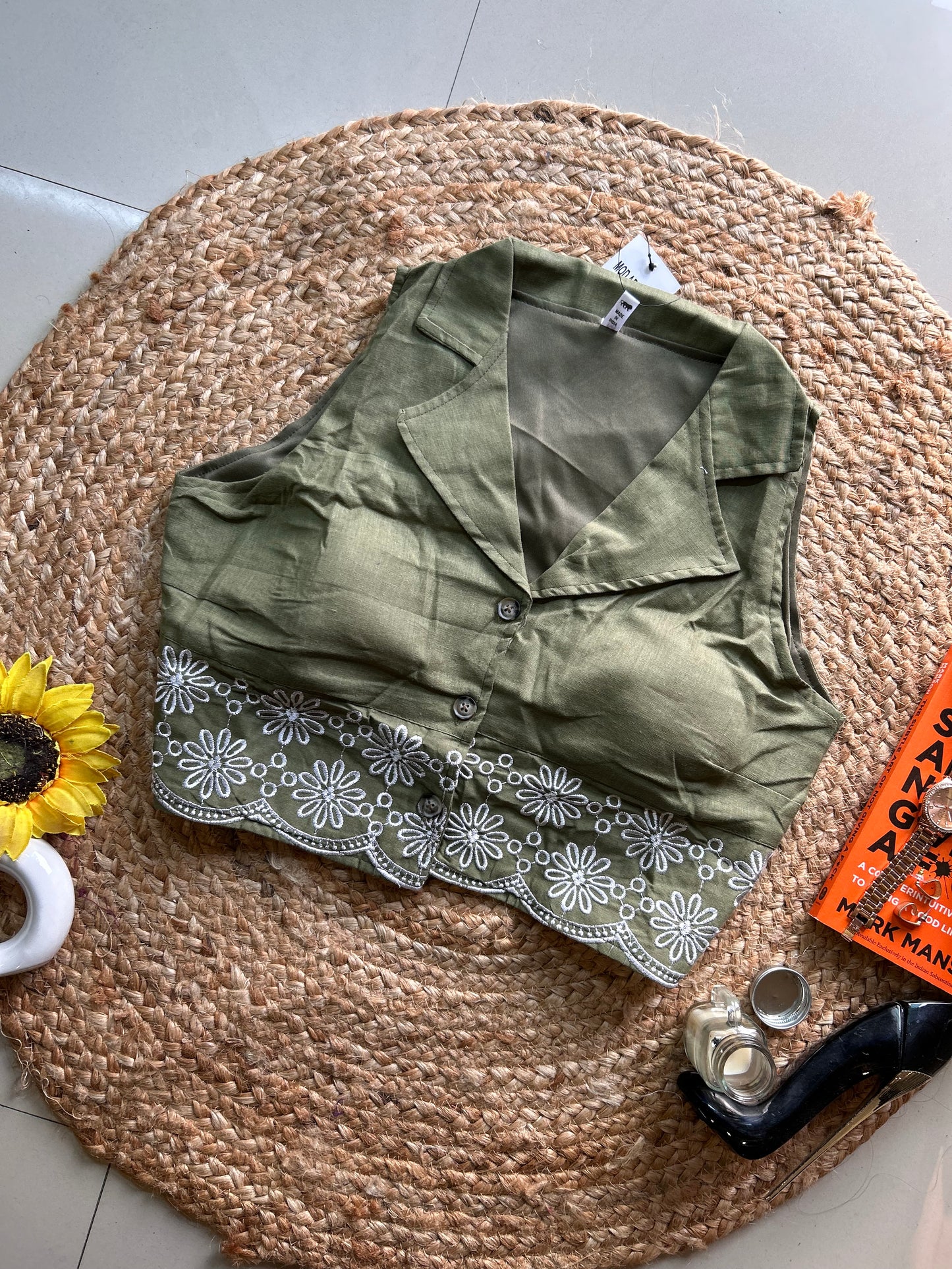Olive embroidery top