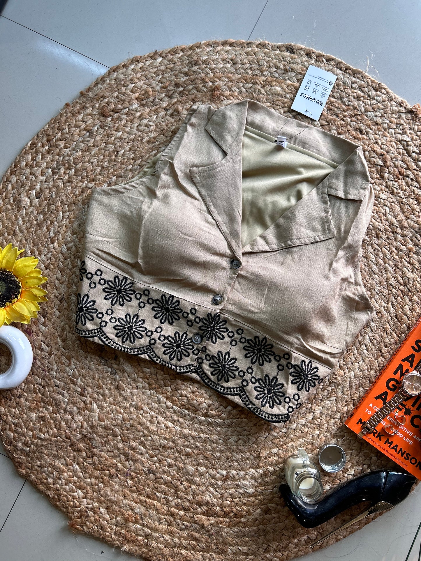Off white   embroidered top