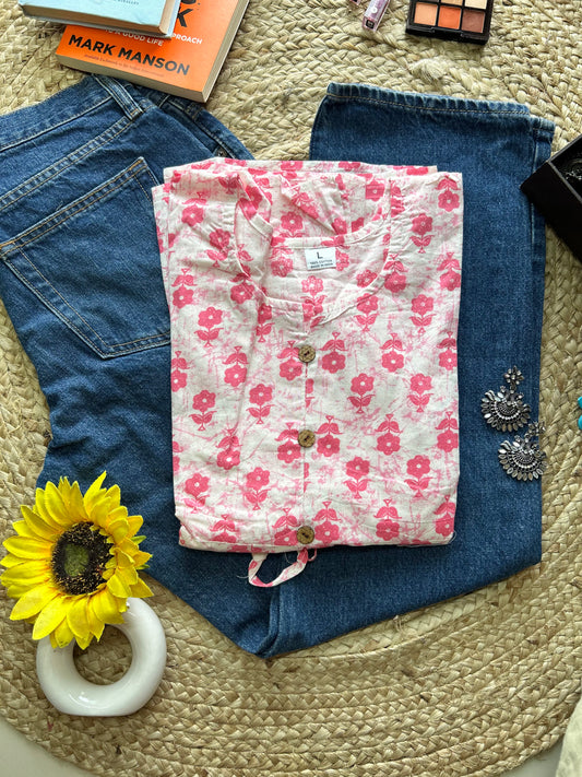 White pink flower booti