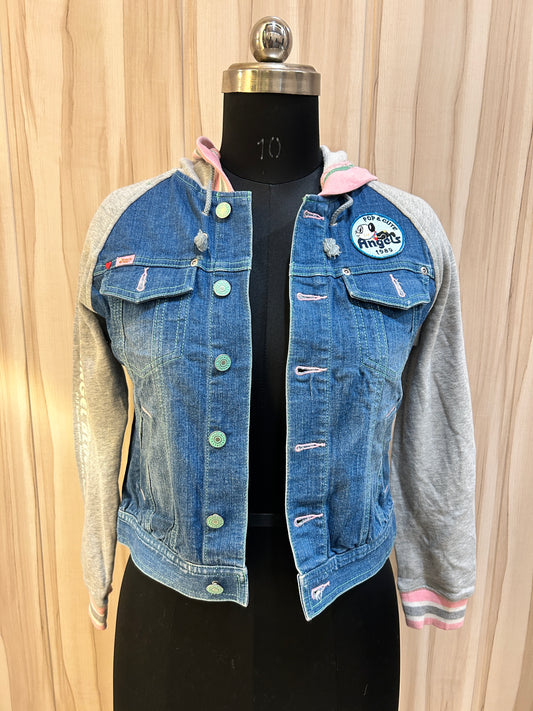 Cool denim jacket with hoodie