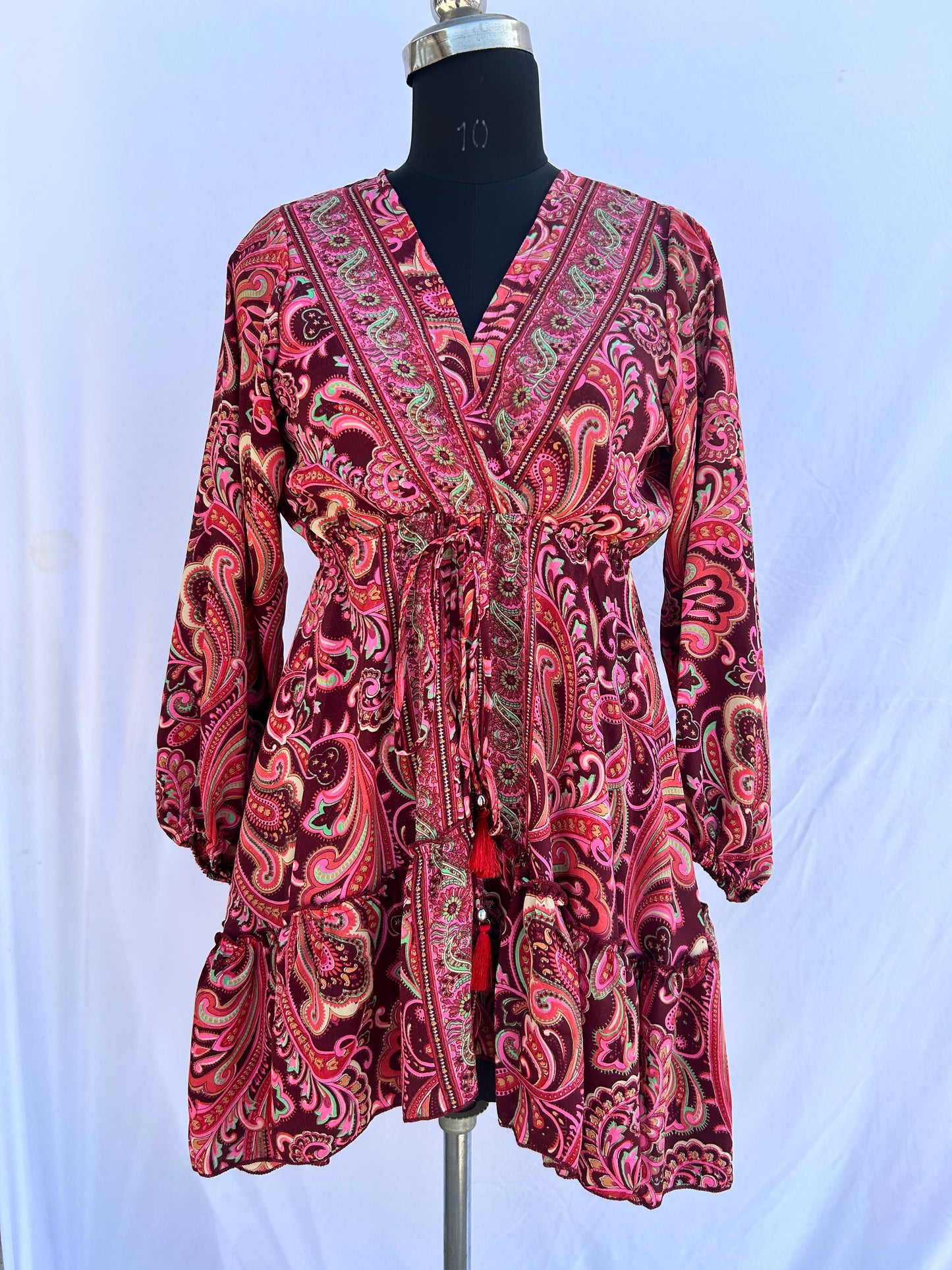 Paisley peachy maroon print