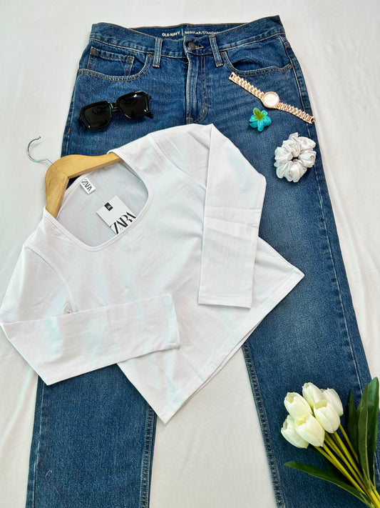 Square neck full slevess -White