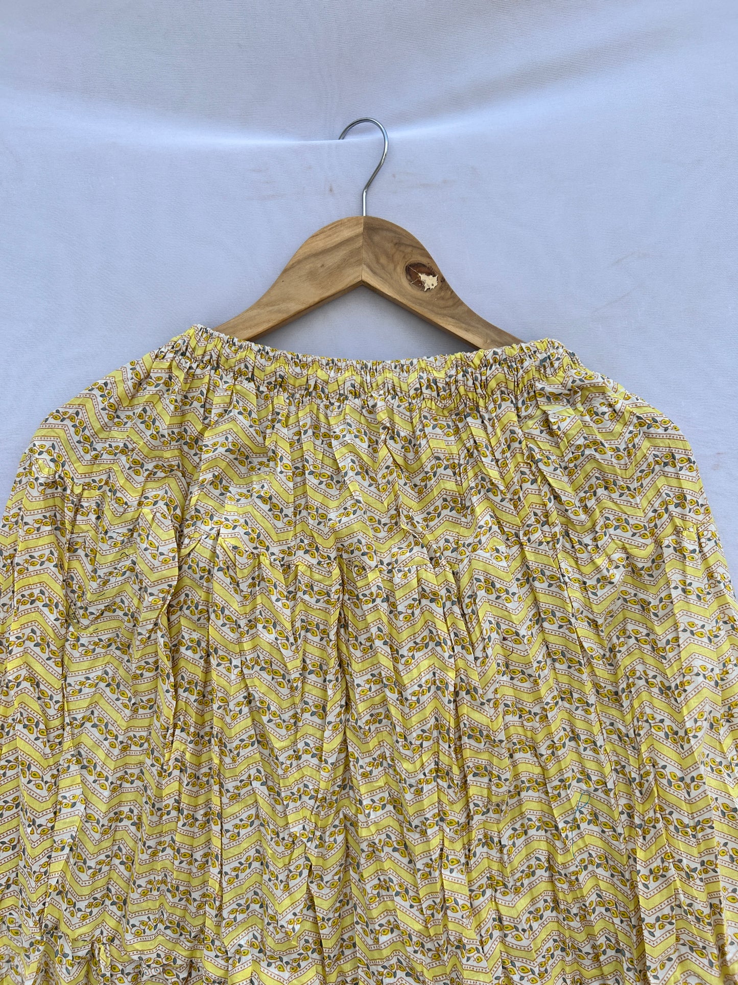 Light yellow cute  floral  printed skirt