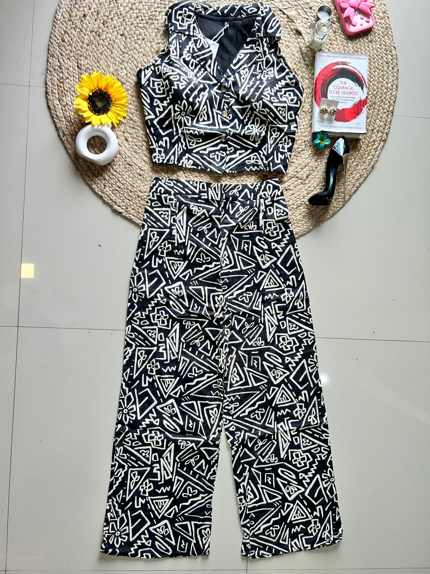 Black abstract pattern printed co-ord set
