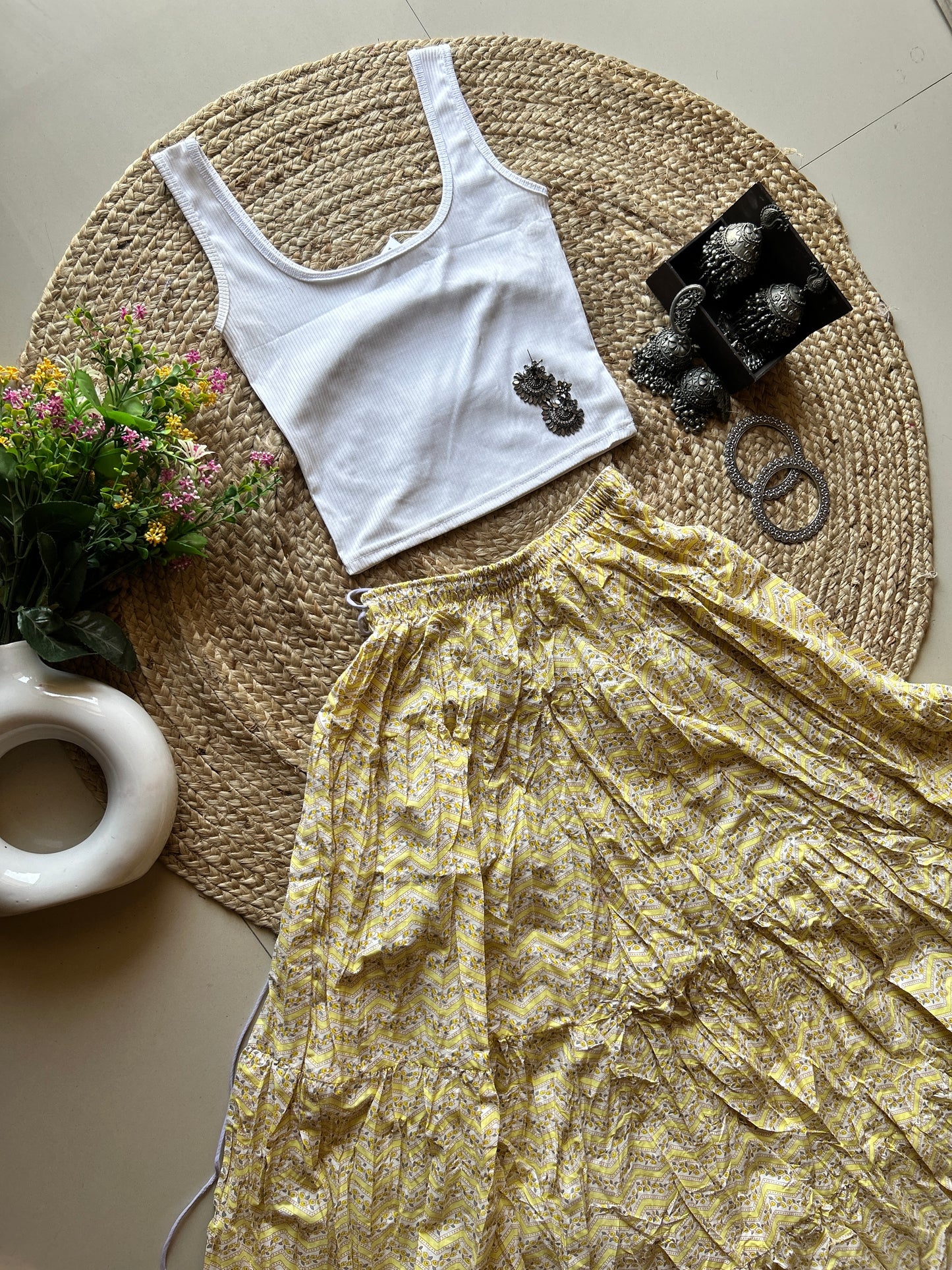 Light yellow cute  floral  printed skirt