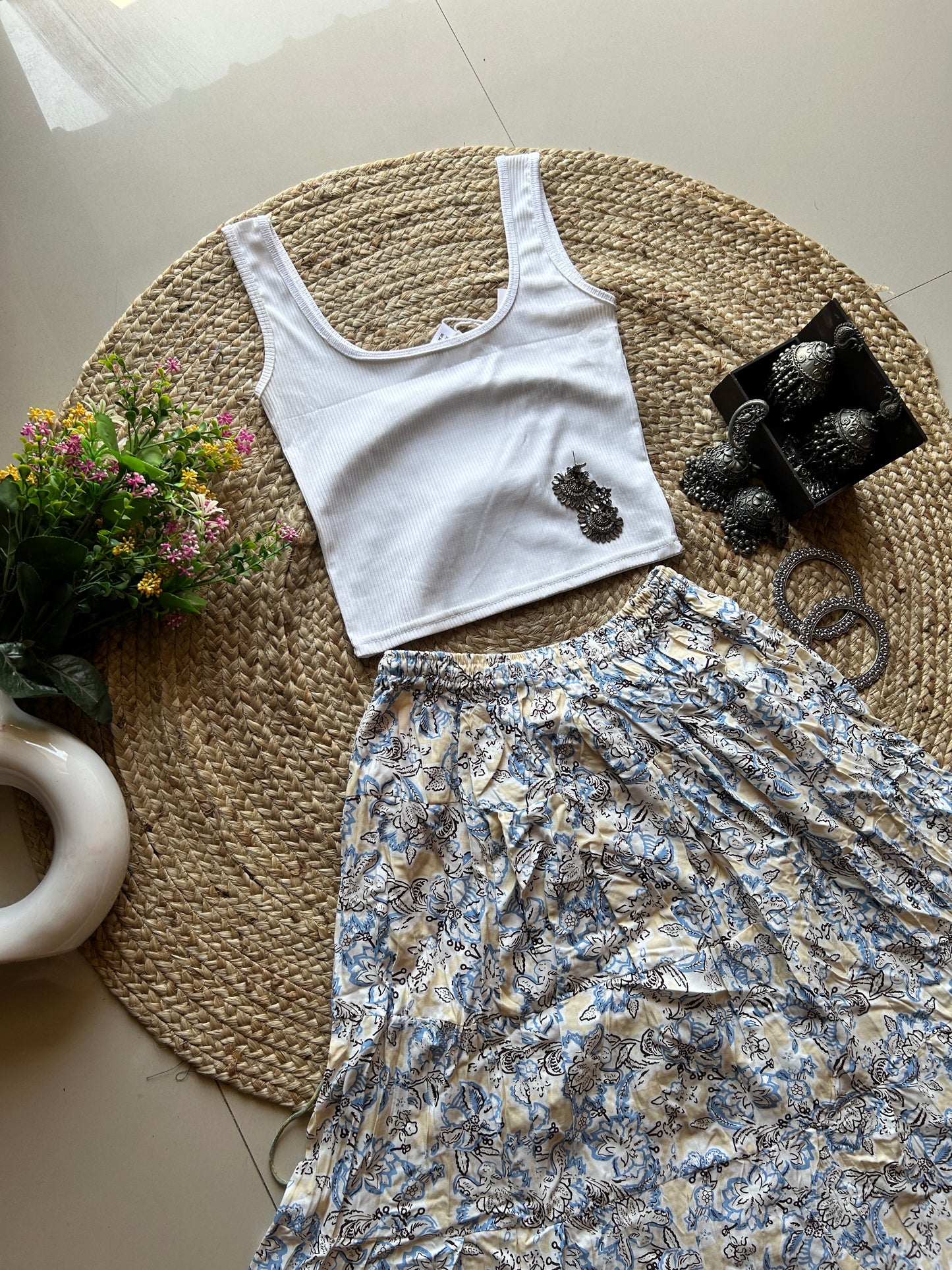 Beige Blue abstract floral printed skirt