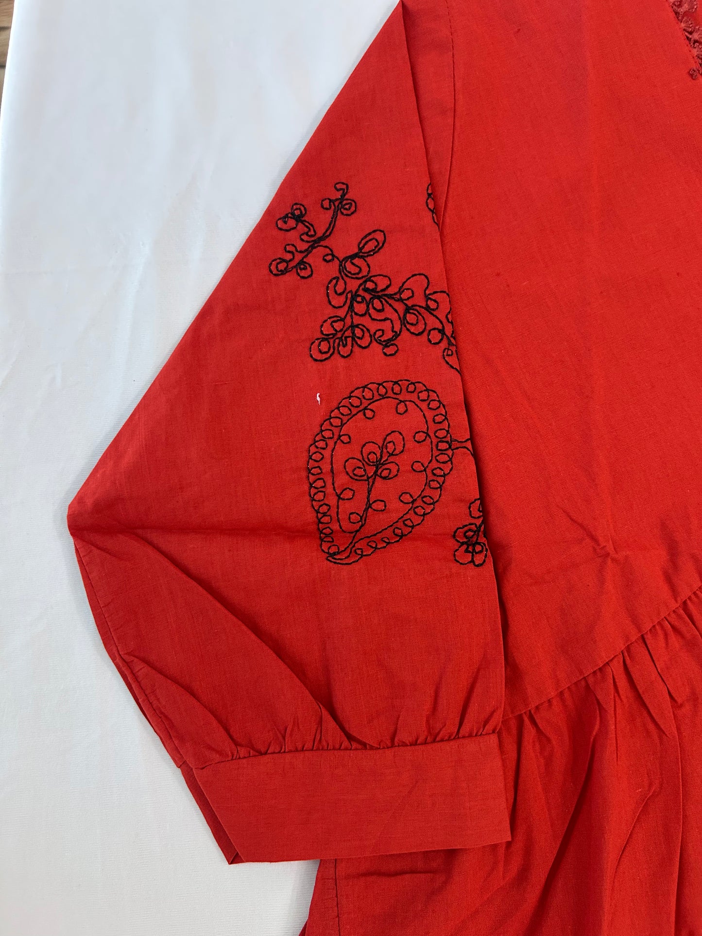 Red bow top