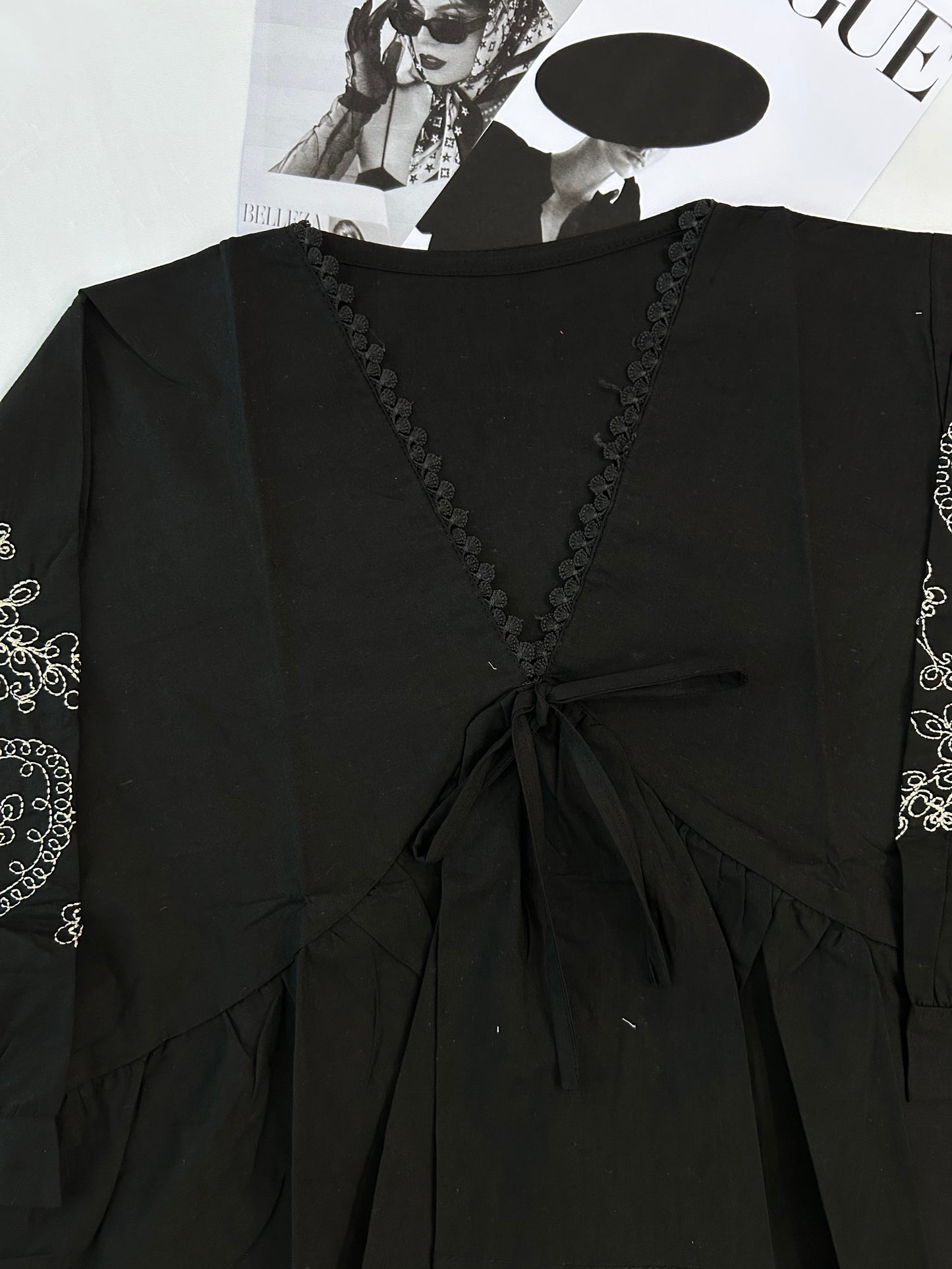 Black bow top
