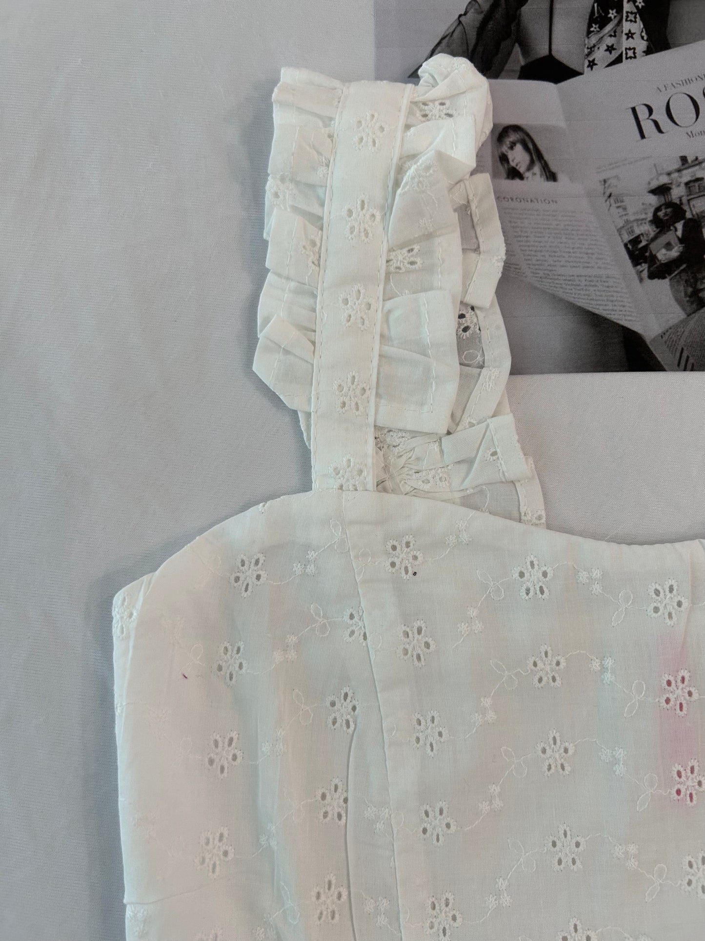 Pretty Top - White