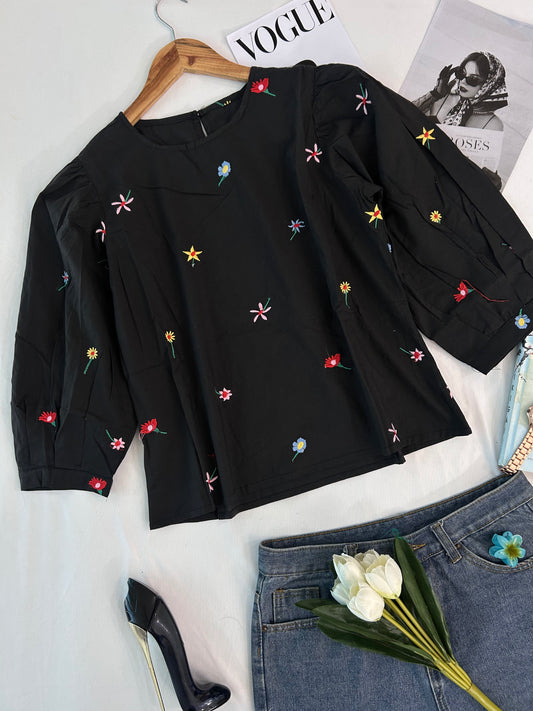 Prettiest black embroidered top