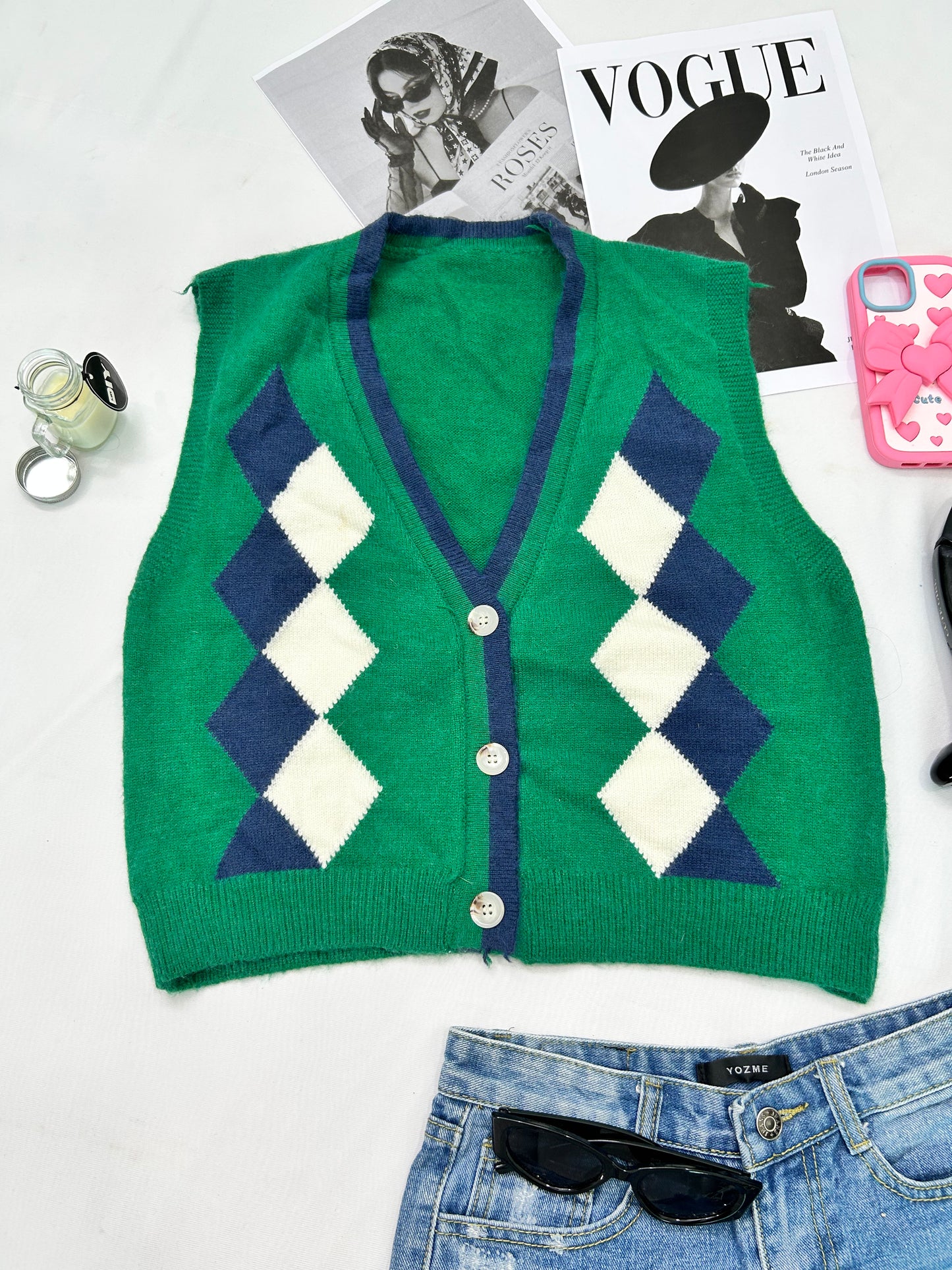 Green checkered button