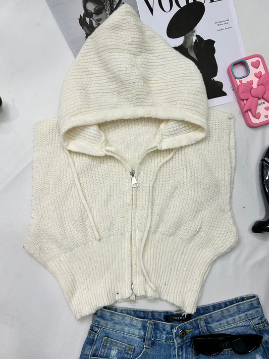 White zipper with hoodie
