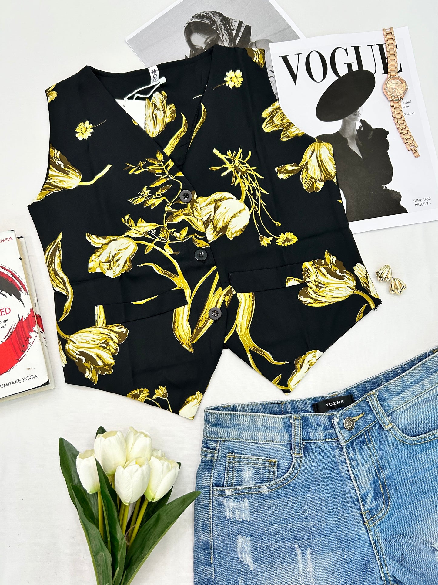 Chic vest - black floral