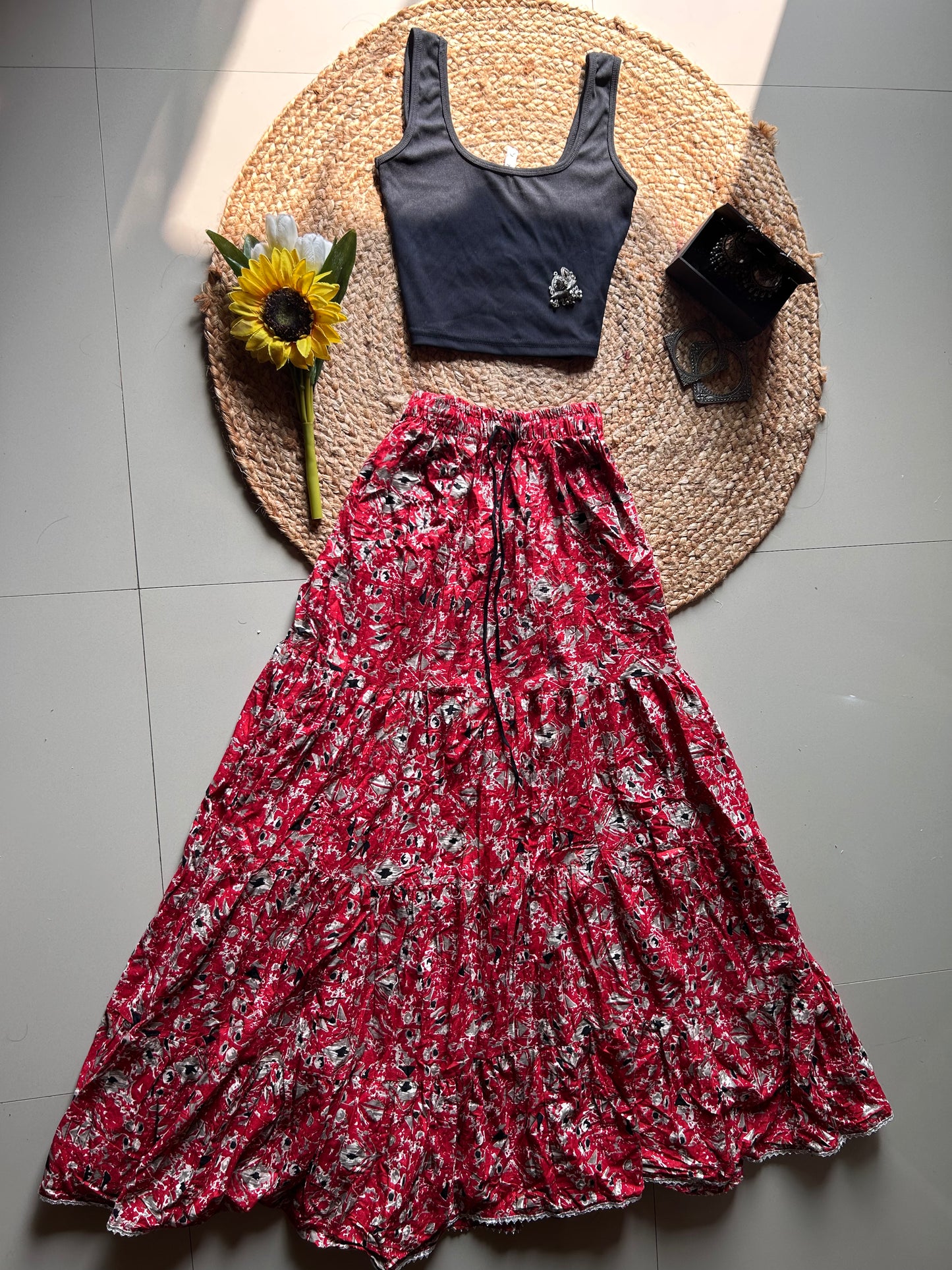 Red abstract printed  skirt
