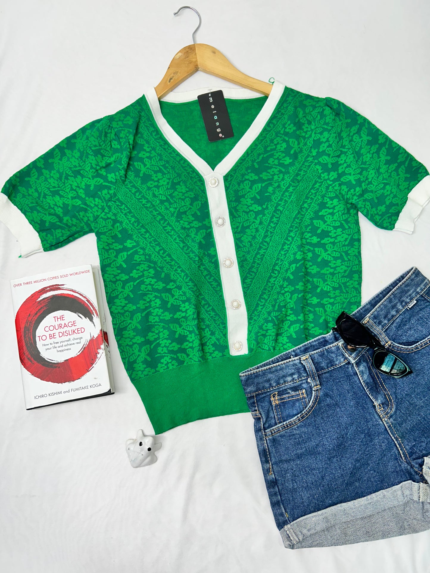Pretty green korean top