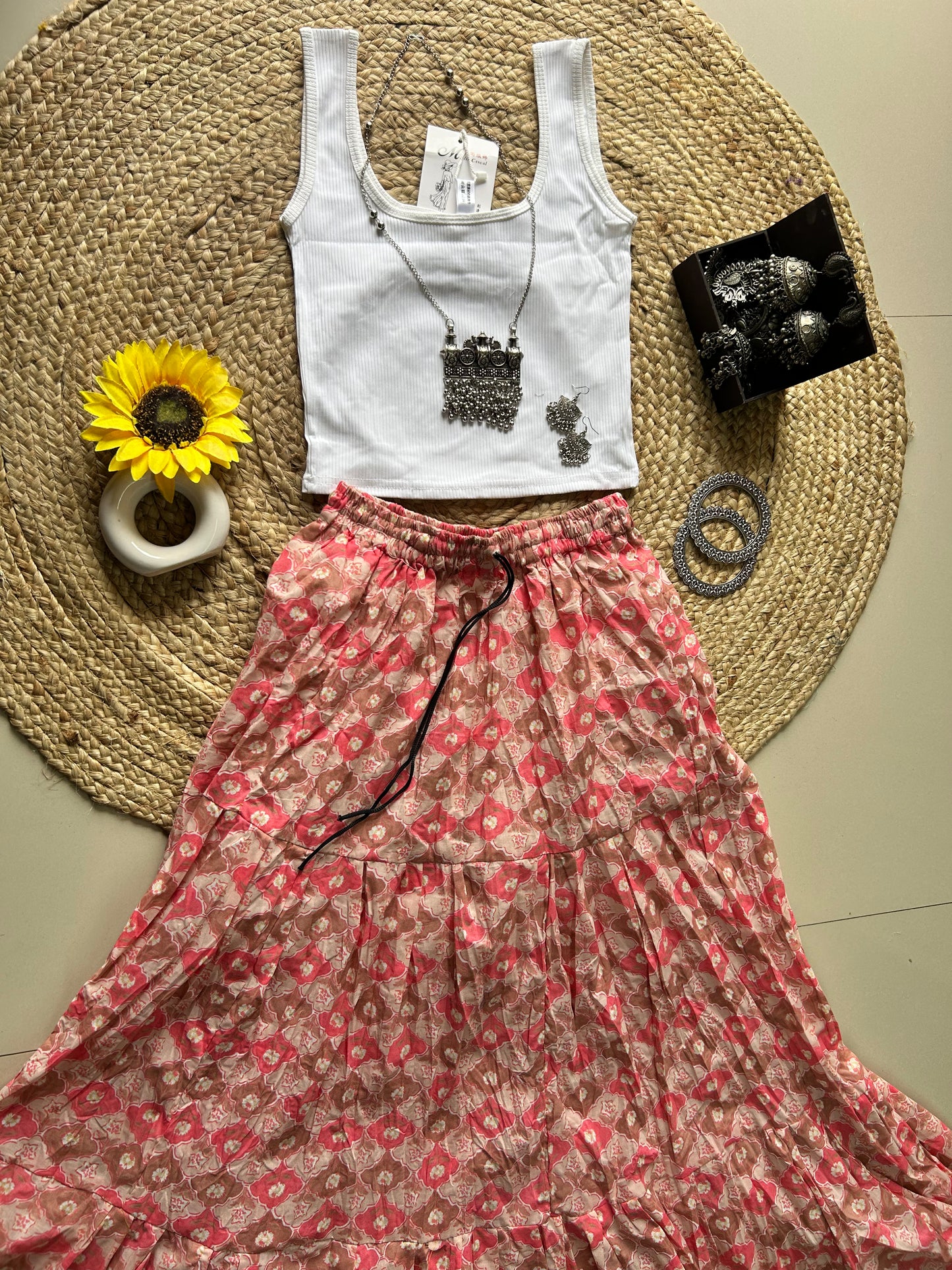 Pink pretty pattern skirt