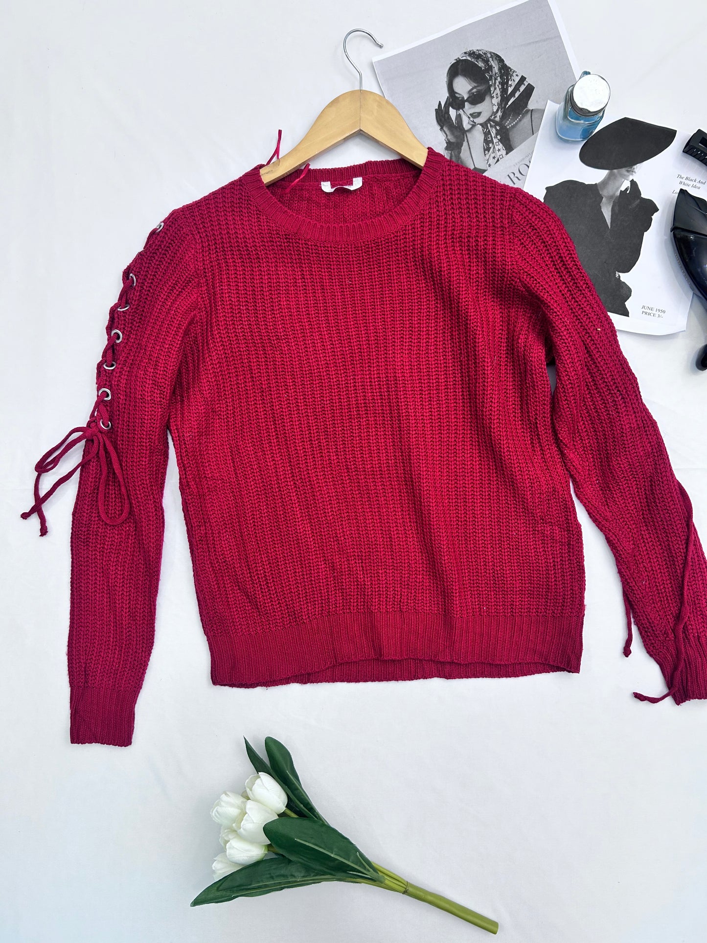 RED ZIGZAG pullover