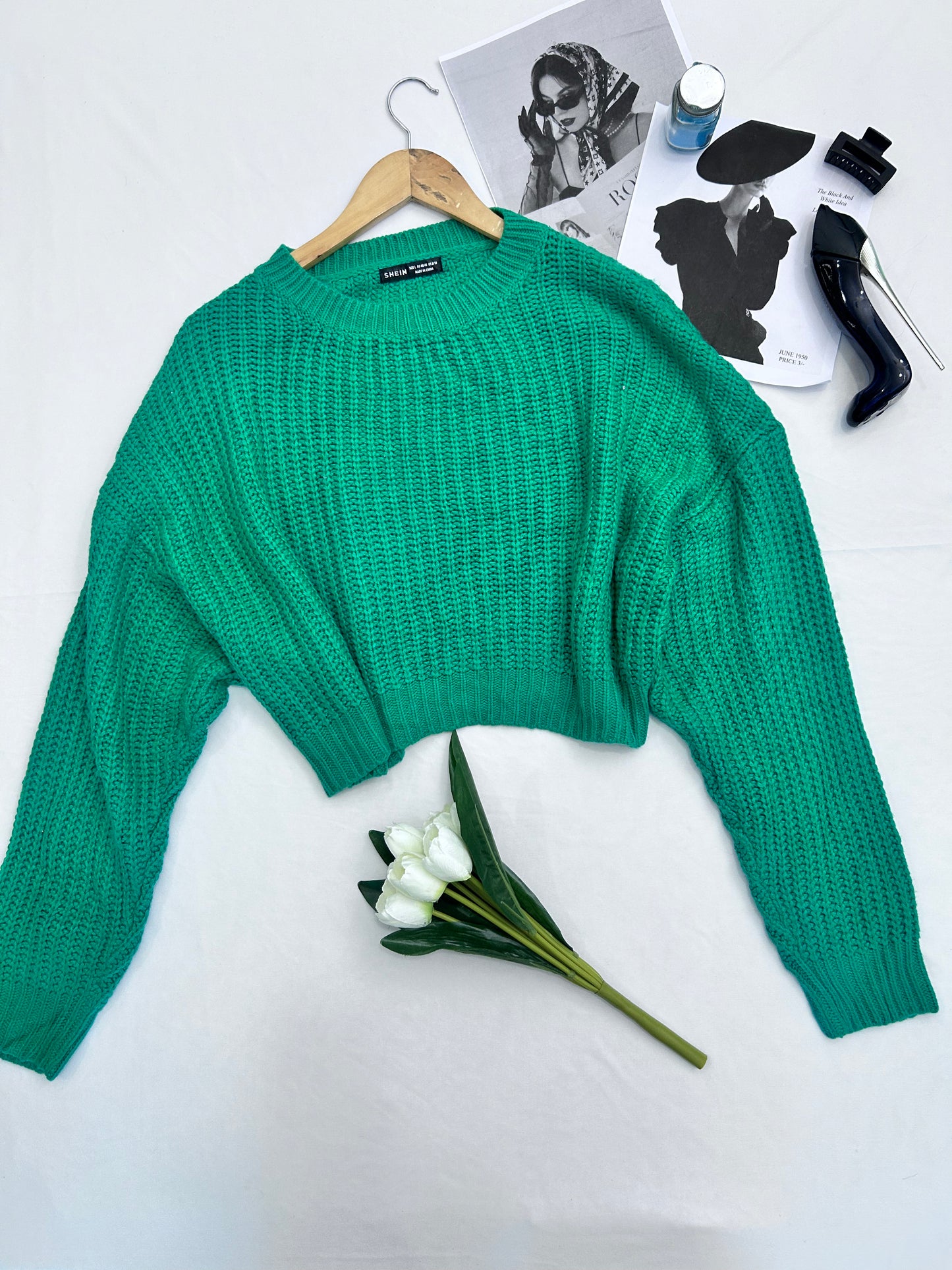 Green cutie pullover