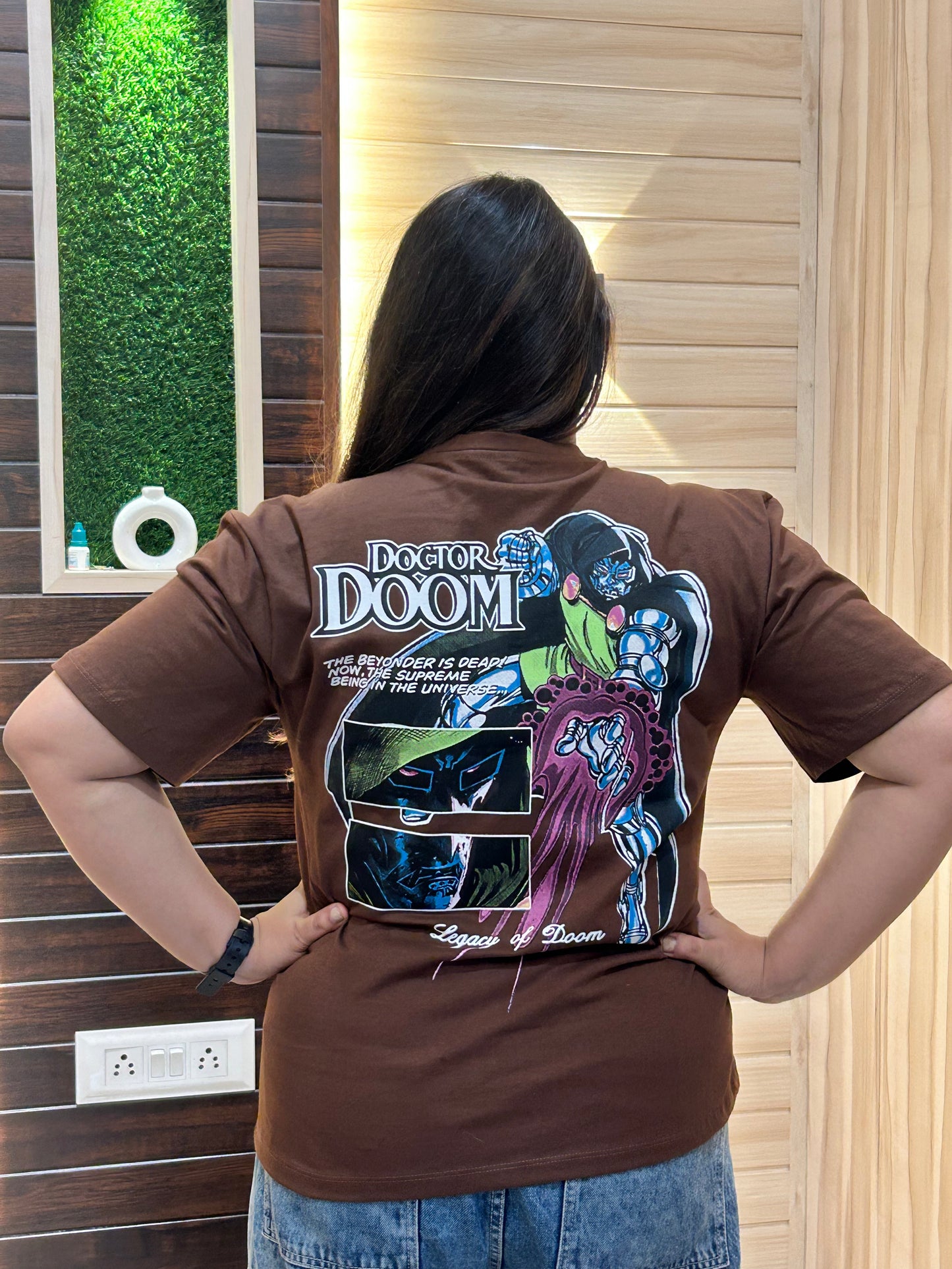 MARVEL-BROWN T-SHIRT